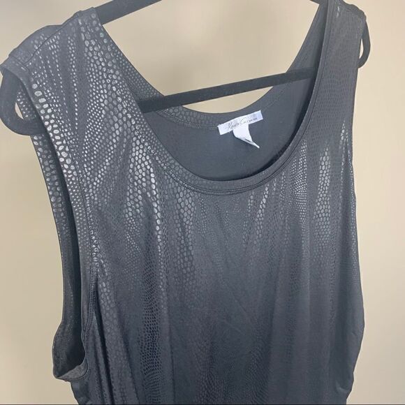 SALE❤️Kenneth Cole black snakeskin print blouse 2X (K1) - Picture 5 of 9
